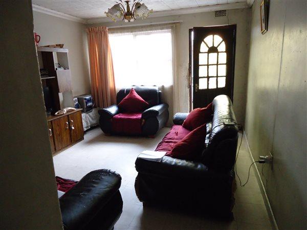 3 Bedroom Property for Sale in Ilitha Park Western Cape